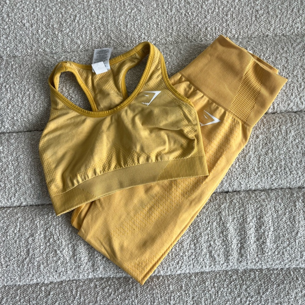 Gymshark yellow vital seamless set